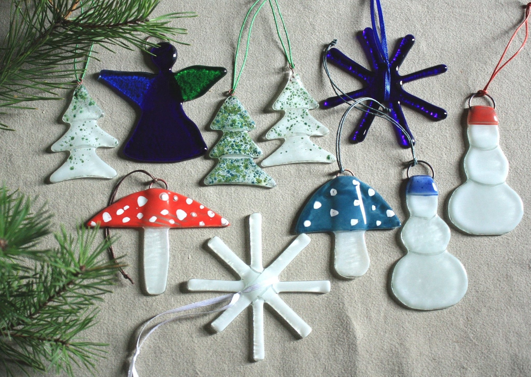 Set of 10 Ornaments in Merry Colours